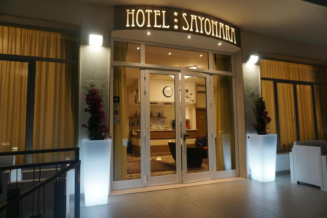 Hotel Sayonara Milano Marittima Dış mekan fotoğraf